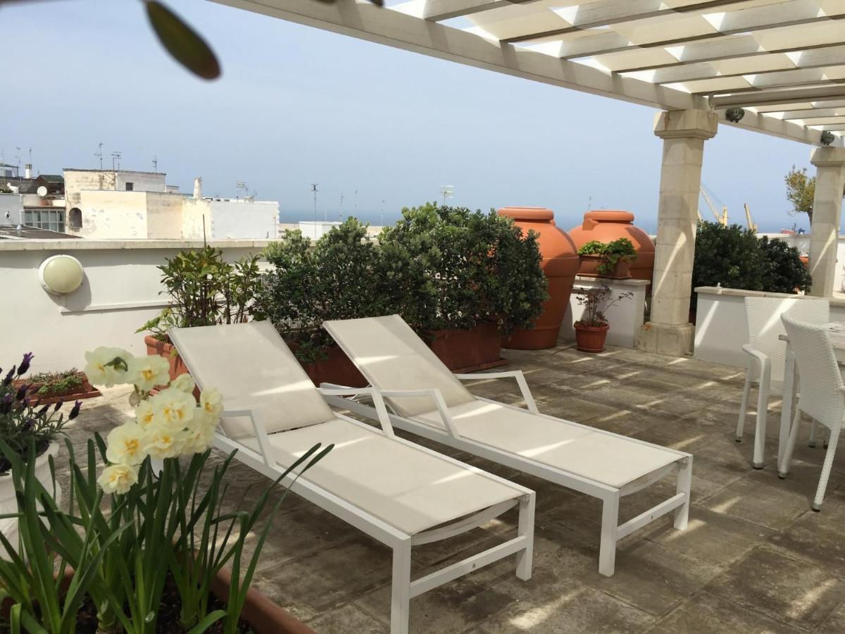 PALAZZO DEI GESUITI APPARTAMENTO con TERRAZZA PRIVATA Monopoli Esterno foto