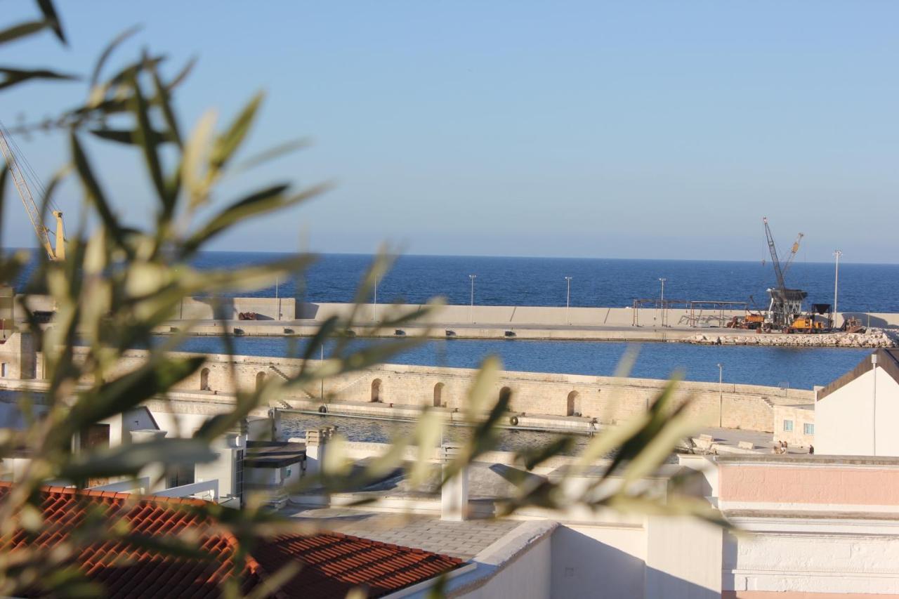PALAZZO DEI GESUITI APPARTAMENTO con TERRAZZA PRIVATA Monopoli Esterno foto