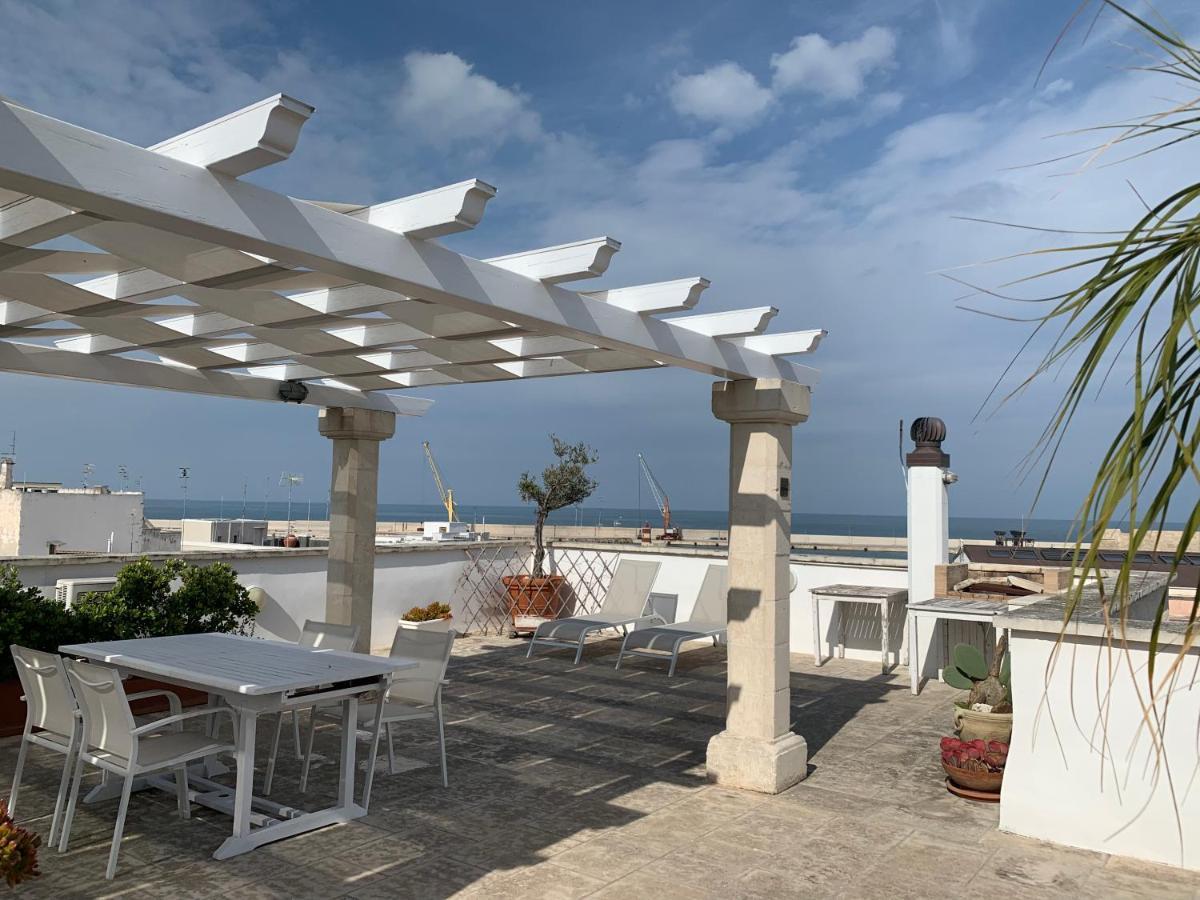 PALAZZO DEI GESUITI APPARTAMENTO con TERRAZZA PRIVATA Monopoli Esterno foto