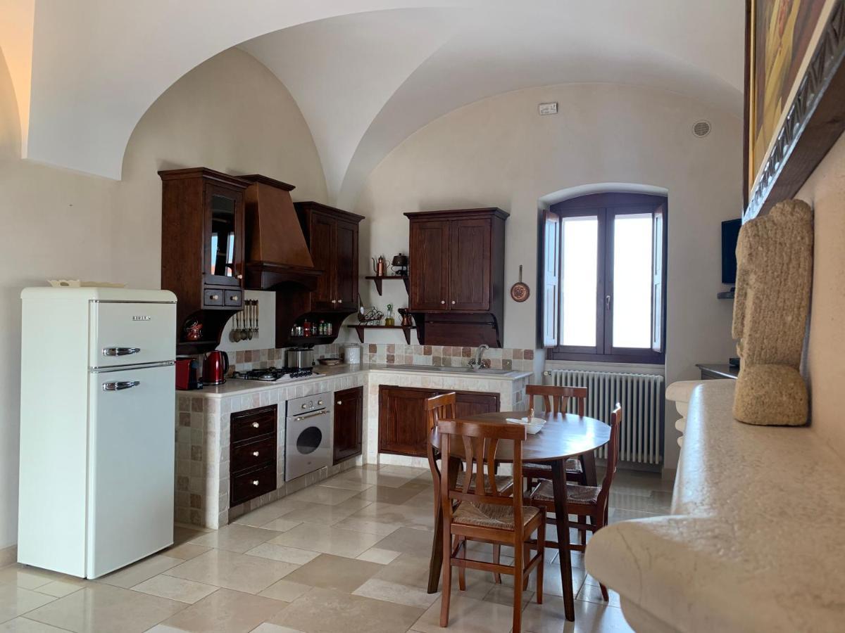 PALAZZO DEI GESUITI APPARTAMENTO con TERRAZZA PRIVATA Monopoli Esterno foto